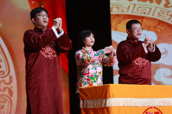 衡水二中举办2025年师生元旦联欢会